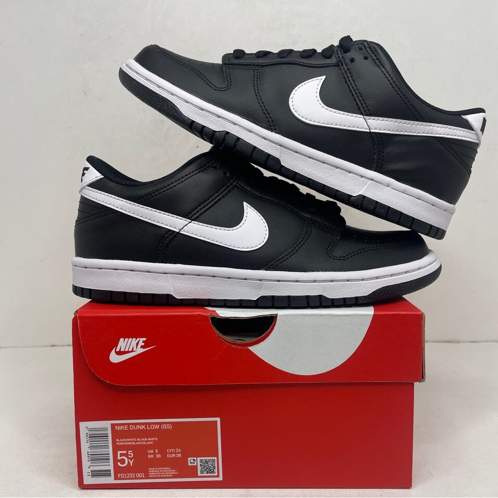 Nike Dunk Low GS “Panda 2.0” 2023 - Picture 1 of 4